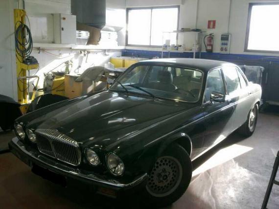 Taller de vehiculos, automoviles, coches, trabajamos con aseguradoras reparamos todo tipo desperfectos, ara��azo, golpes laterales, golpes frontales golpes traseros, lunas, ruedas, llantas, paralelos tambien tenemos todo tipo de accesorios antiguos o de nueva generacion nuestra especializacion son lad rover y ranger rover