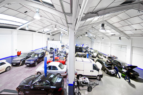 taller en boadilla del monte, pozuelo, las roza, majadahonda de automovile,s coches o vehiculos especializados en accesorios y recambios de land rover y ranger rover 